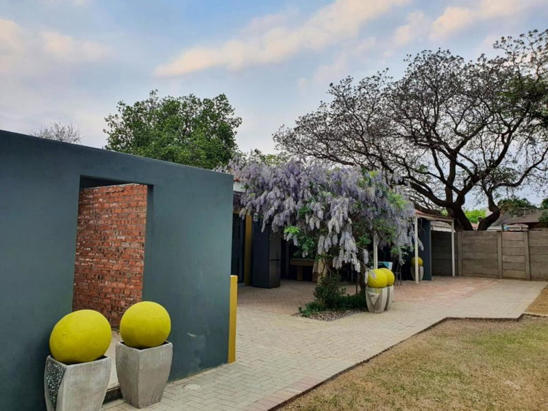 Che La Moir Guesthouse, Bloemfontein, South Africa
