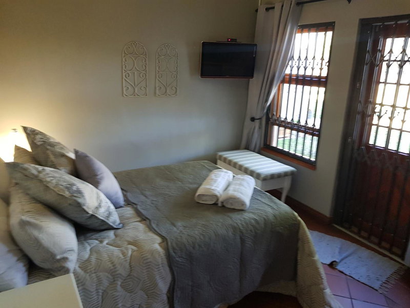El-Ruze, Baviaanspoort, South Africa