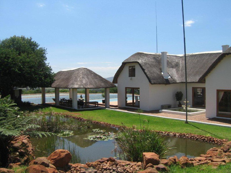 Steynshoop self-catering Valley Lodge, Hekpoort, South Africa