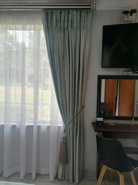 Silken Trap Accommodation NO LOADSHEDDING, Johannesburg, South Africa