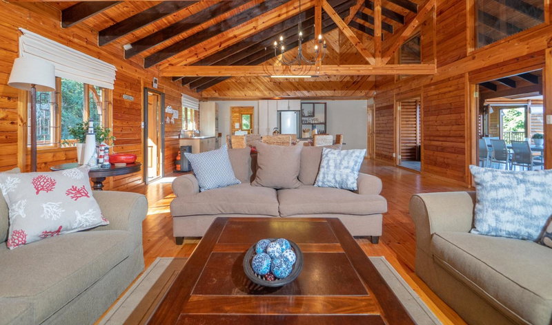 63 Milkwood, Knysna, South Africa