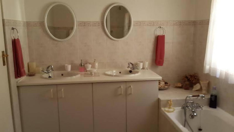 Bougain Villa Guesthouse, Prince Albert, South Africa
