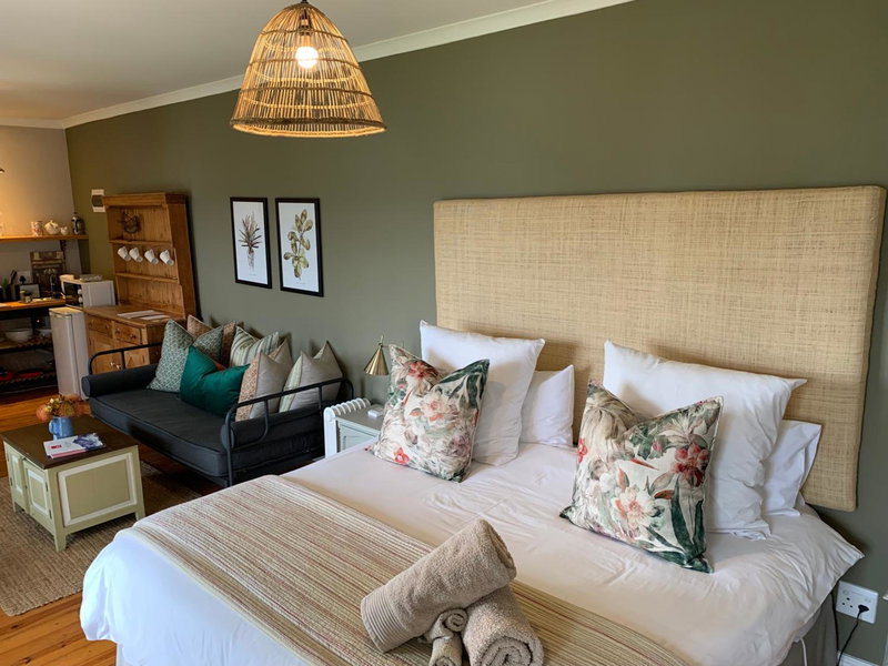 Cheverells Farm, Kiku & Braeburn Cottage, Grabouw, South Africa