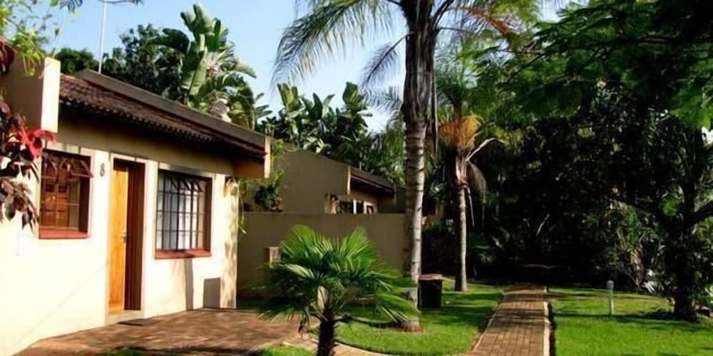Hotel · Eagle's Nest Chalets, Mbombela