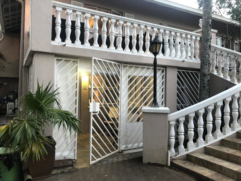 Impunzi Place, Kloof, South Africa