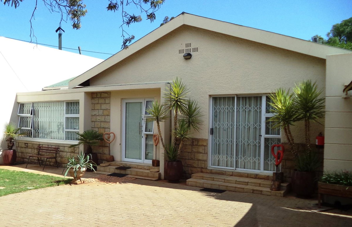 Hotel · Anri Guesthouse, Bloemfontein