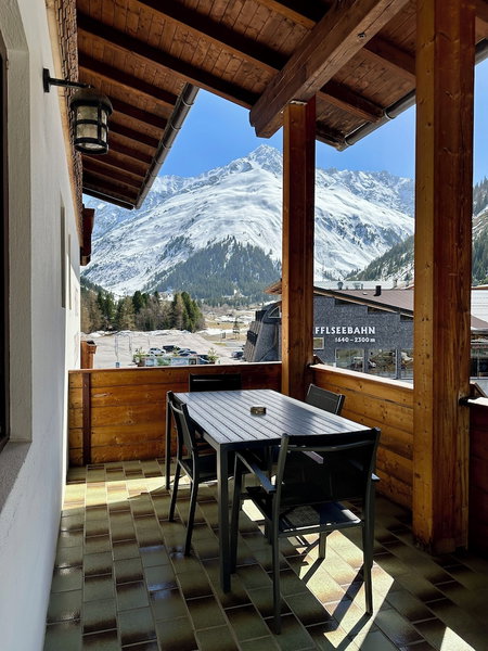 Alpinhotel Zirbenhof, Sankt Leonhard im Pitztal, Austria