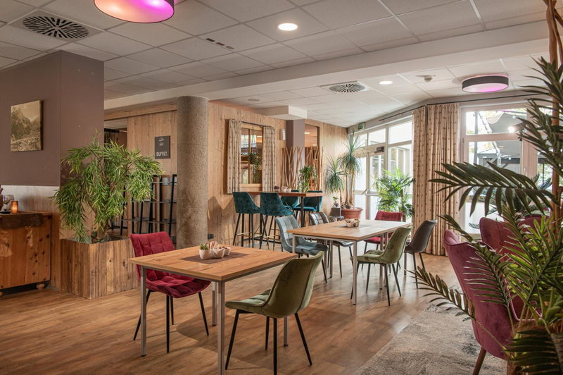 AlpenParks Montana Apartments, Matrei in Osttirol, Austria