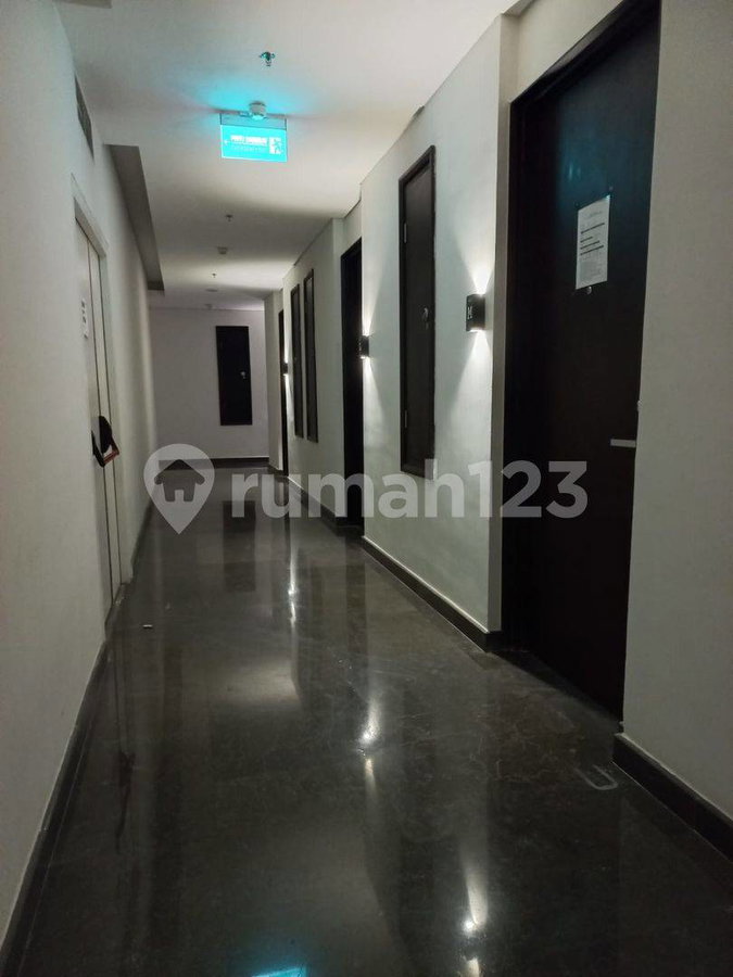 Apartment for rent in Jakarta, Indonesia · Mampang Prapatan · 1 room, 1 bath