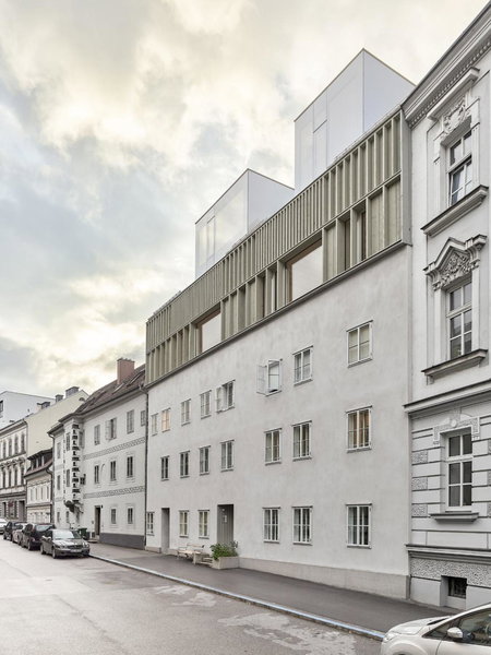 SCHICK und LUFTIG im Herzen von Linz, Linz, Austria