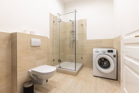 Spacious 2 bedroom apartment nearby center, Vienna, Austria