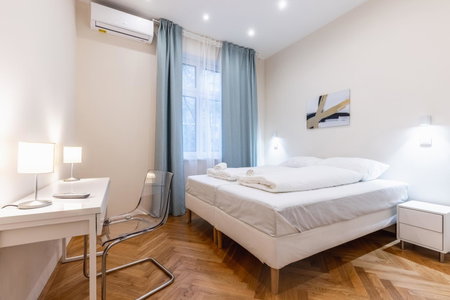 Spacious 2 bedroom apartment nearby center, Vienna, Austria