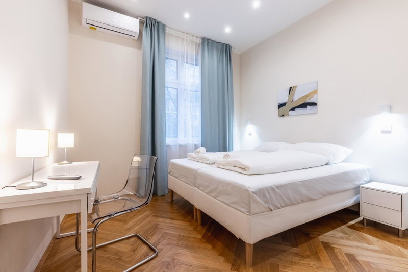 Spacious 2 bedroom apartment nearby center, Vienna, Austria