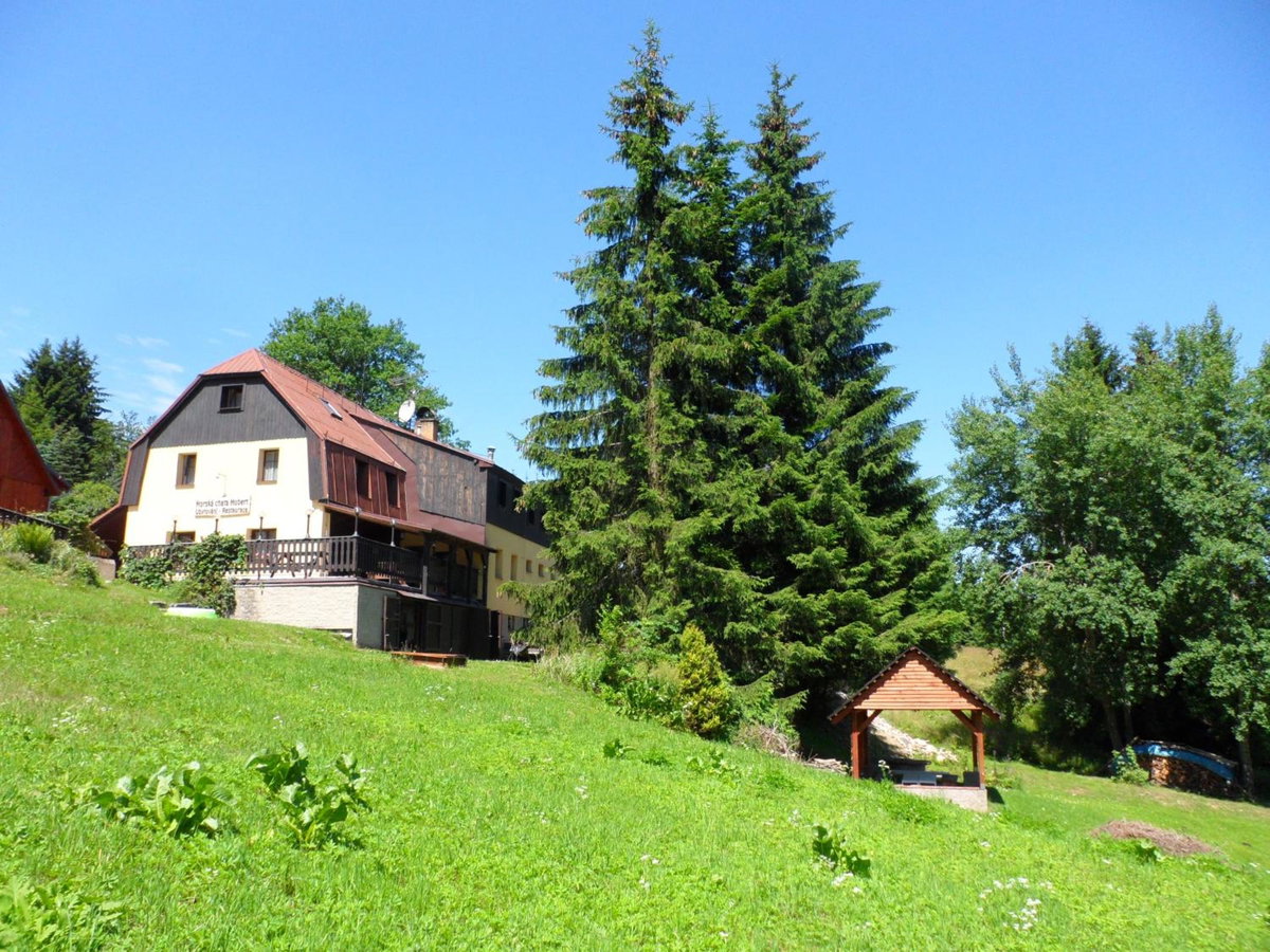 Hotel · Horská chata Hubert, Bedřichov