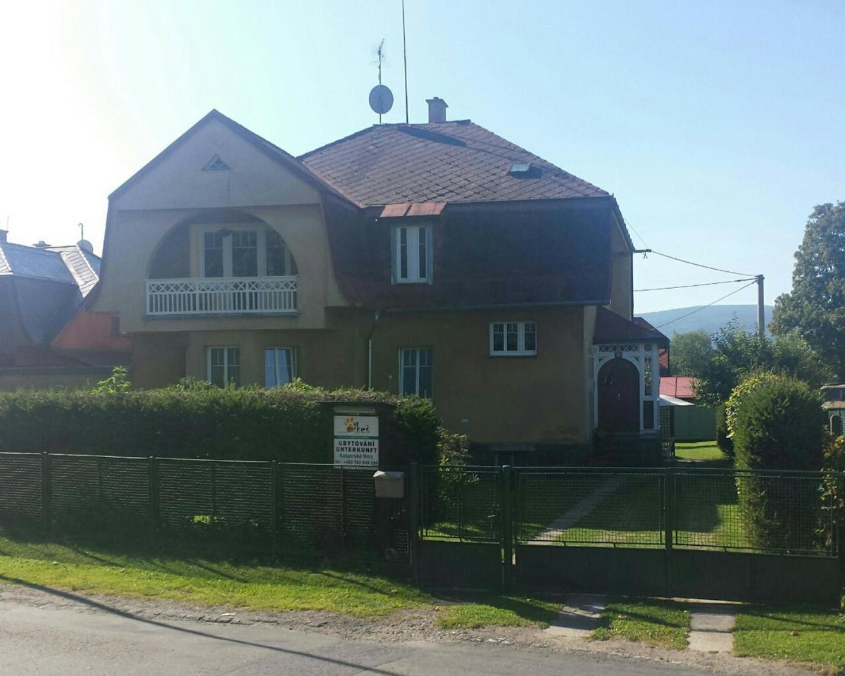 Apartmány Mikeš, Czechia