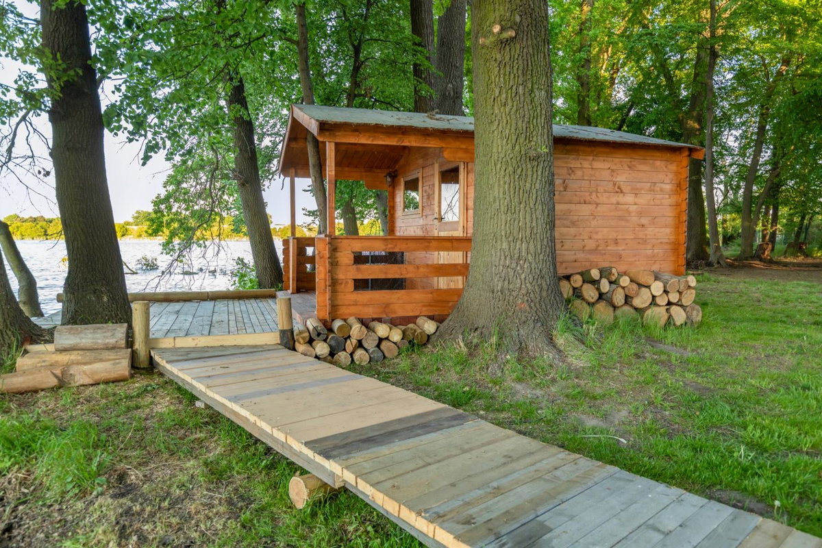 Šeberák - ubytování v CHATIČKÁCH a GLAMPING, Czechia
