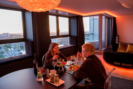 SkyNooz, Antwerp, Belgium