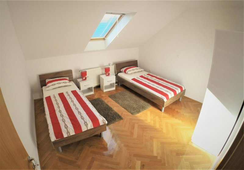 Apartments "Pavić" near Zagreb Airport, Velika Gorica, Croatia