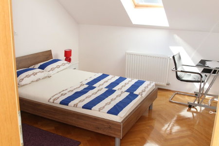 Apartments "Pavić" near Zagreb Airport, Velika Gorica, Croatia
