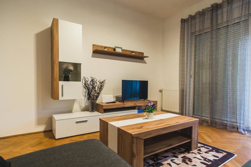 Apartments "Pavić" near Zagreb Airport, Velika Gorica, Croatia