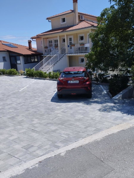 Apartments Kolmanic, sea view, free privat parking, Ičići, Croatia