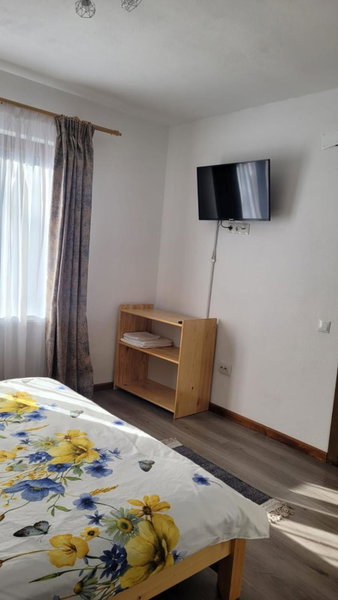 Conacul din Pădure, Poiana Mărului, Romania