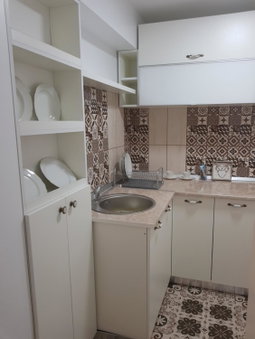cozy apartment in a quiet area, Craiova, Romania