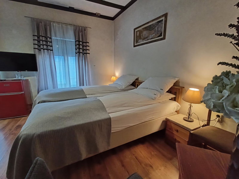 Avalon Rooms, Oradea, Romania