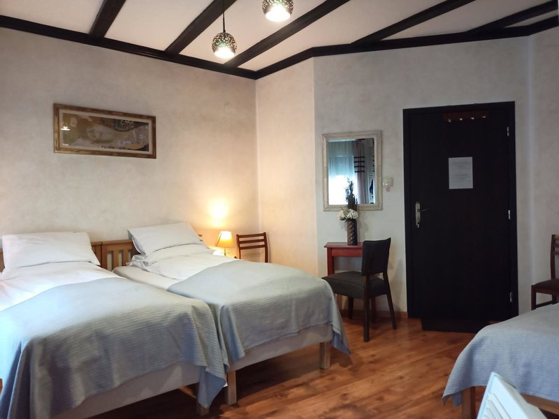 Avalon Rooms, Oradea, Romania