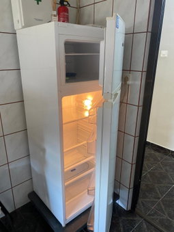 Apartament S46, Roman, Romania