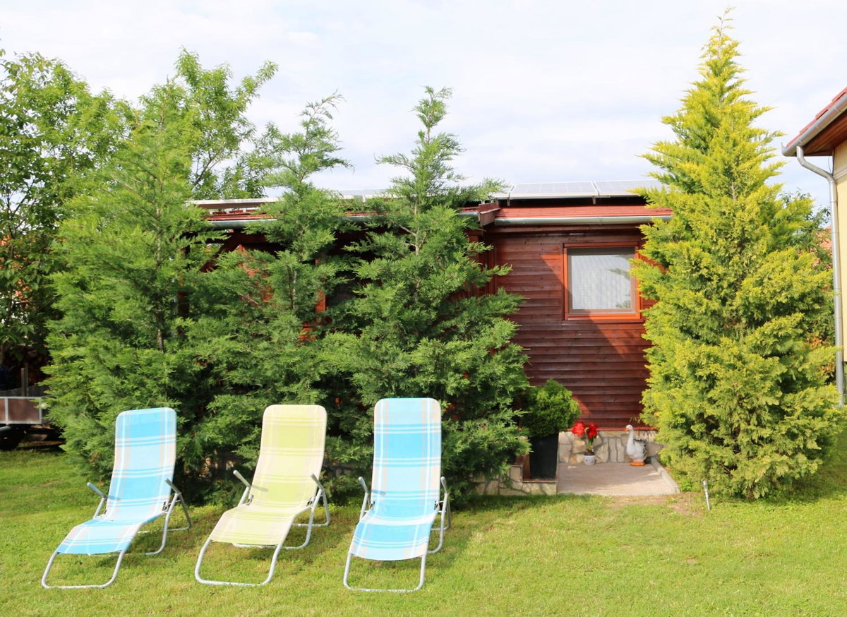 Hotel · Eszter Nyaralóház, Zánka