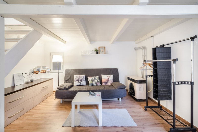 BpR Vinyl Style Studio Home with A/C, Budapest, Hungary