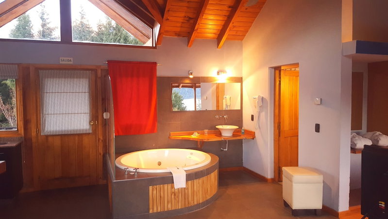 Casa del Bosque Apart, Suites & Spa, Villa La Angostura, Argentina