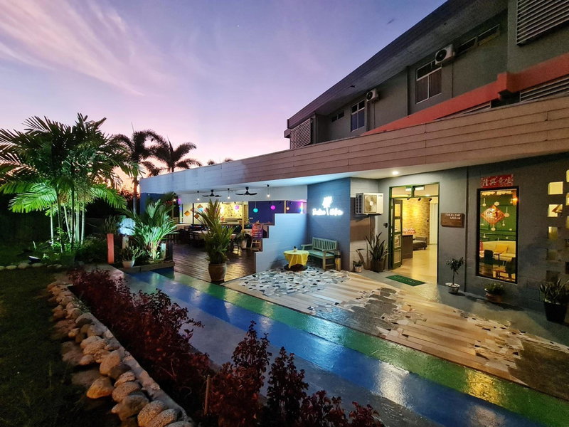Treeline Urban Inn, Kota Kinabalu, Malaysia