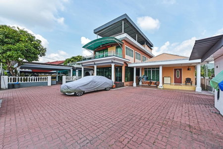 Darul Salam Orkid Inn, Dungun, Malaysia