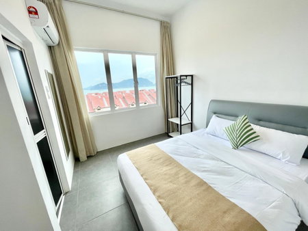 Langkawi Seaview Cube w/ Rooftop Pool, Kuah, Malaysia