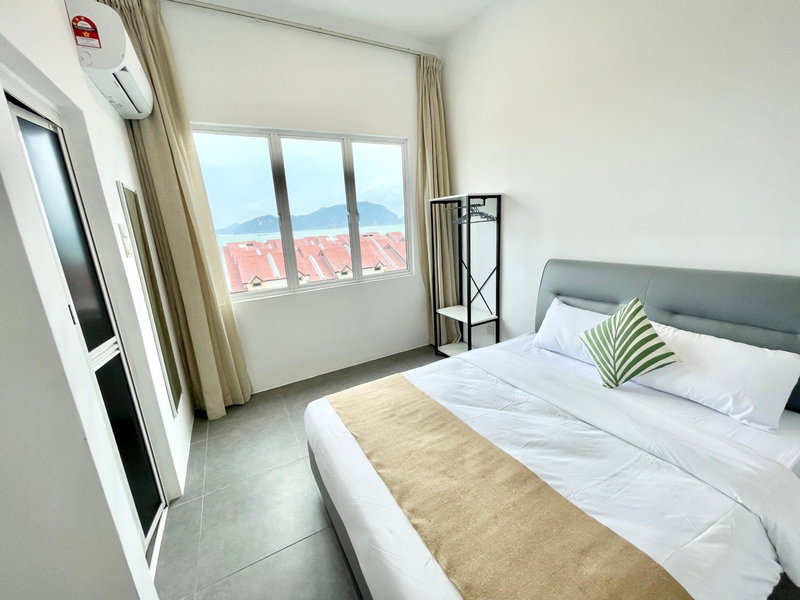 Langkawi Seaview Cube w/ Rooftop Pool, Kuah, Malaysia