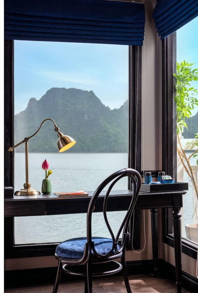 Verdure Lotus Luxury Cruise on Lan Ha Bay, Ha Long, Vietnam