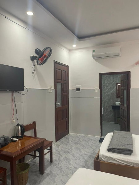 Hoàng Linh Hotel, Buon Ma Thuot, Vietnam