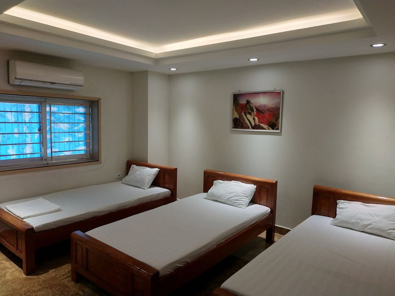 Minh Duc Hotel, Ha Long, Vietnam