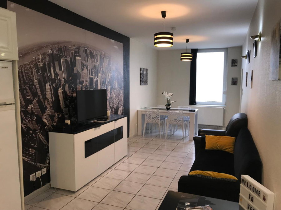 Sympathique logement en centre ville, Verdun, France