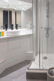 HOSTEL MEYERBEER - Rooms and Apartments, Nice, France