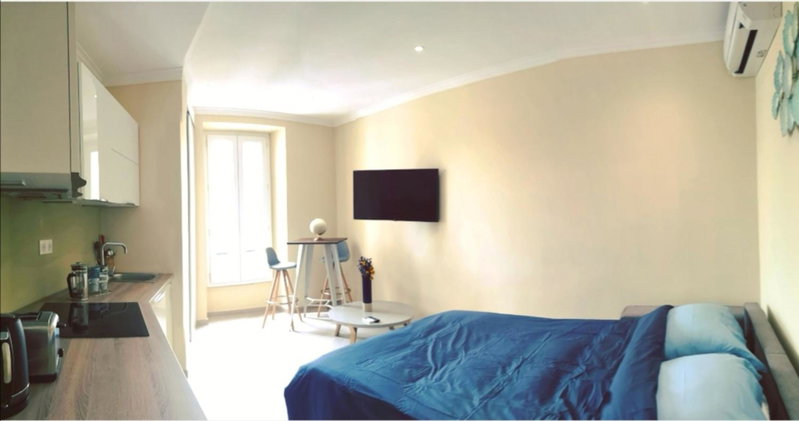 HOSTEL MEYERBEER - Rooms and Apartments, Nice, France