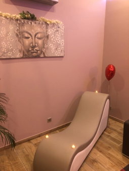 L EDEN et sa love room avec balnéothérapie, Maisons-Alfort, France