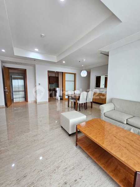 Apartment for rent in Jakarta, Indonesia · Pakubuwono Residences · 2 rooms, 2 baths