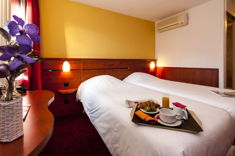 Brit Hotel Agen - L'Aquitaine, Le Passage, France