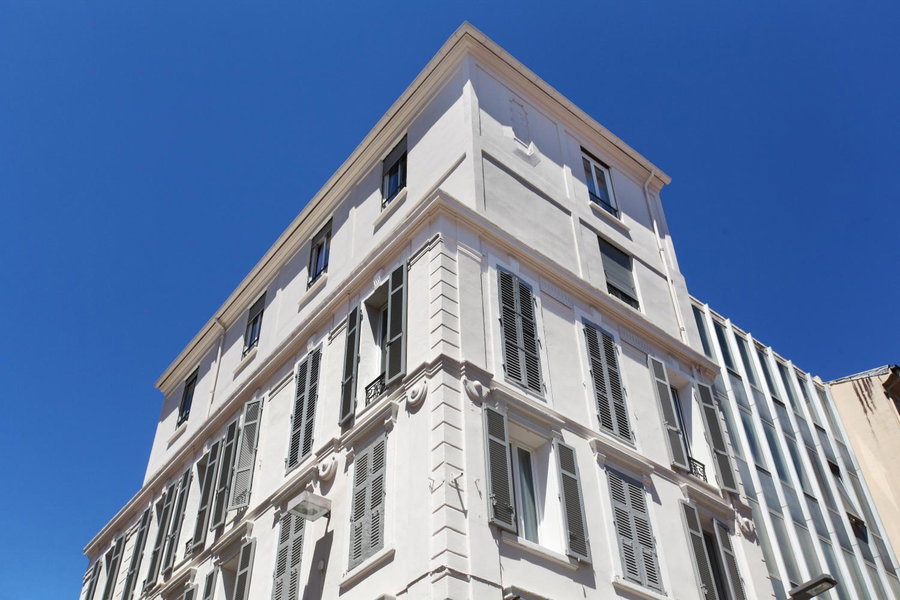 Hôtel P.L.M., Cannes, France