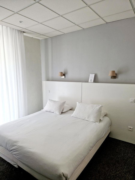 Hôtel P.L.M., Cannes, France
