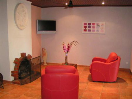 Logis Le Printemps Hôtel Restaurant - Montélimar, Montélimar, France