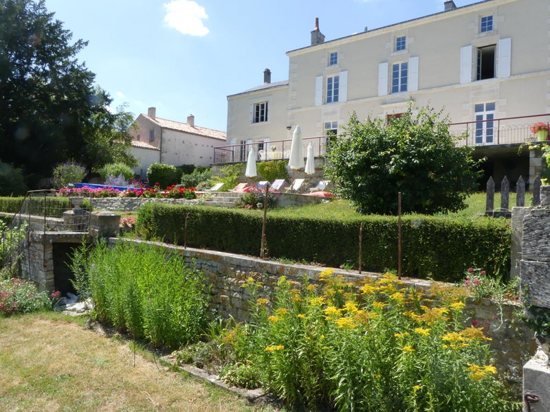 Les Jardins de Xanton, Xanton-Chassenon, France